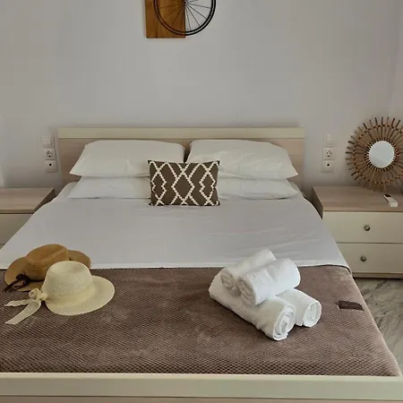 Beta-Comfortable Apartment 100M From The Beach By Optimum Link Paralía Buitenkant foto