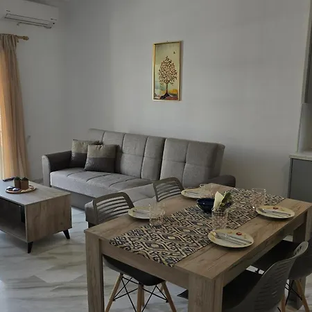 Beta-Comfortable Apartment 100M From The Beach By Optimum Link Paralía Buitenkant foto